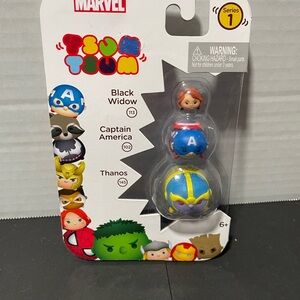 Marvel Tsum Tsum Series 1 Action Figures - Thanos, Captain America Black widow